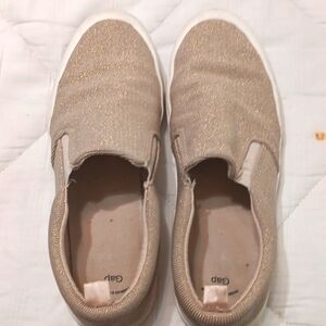 Gap slip on casual shoes fits more like 7.5 or 8